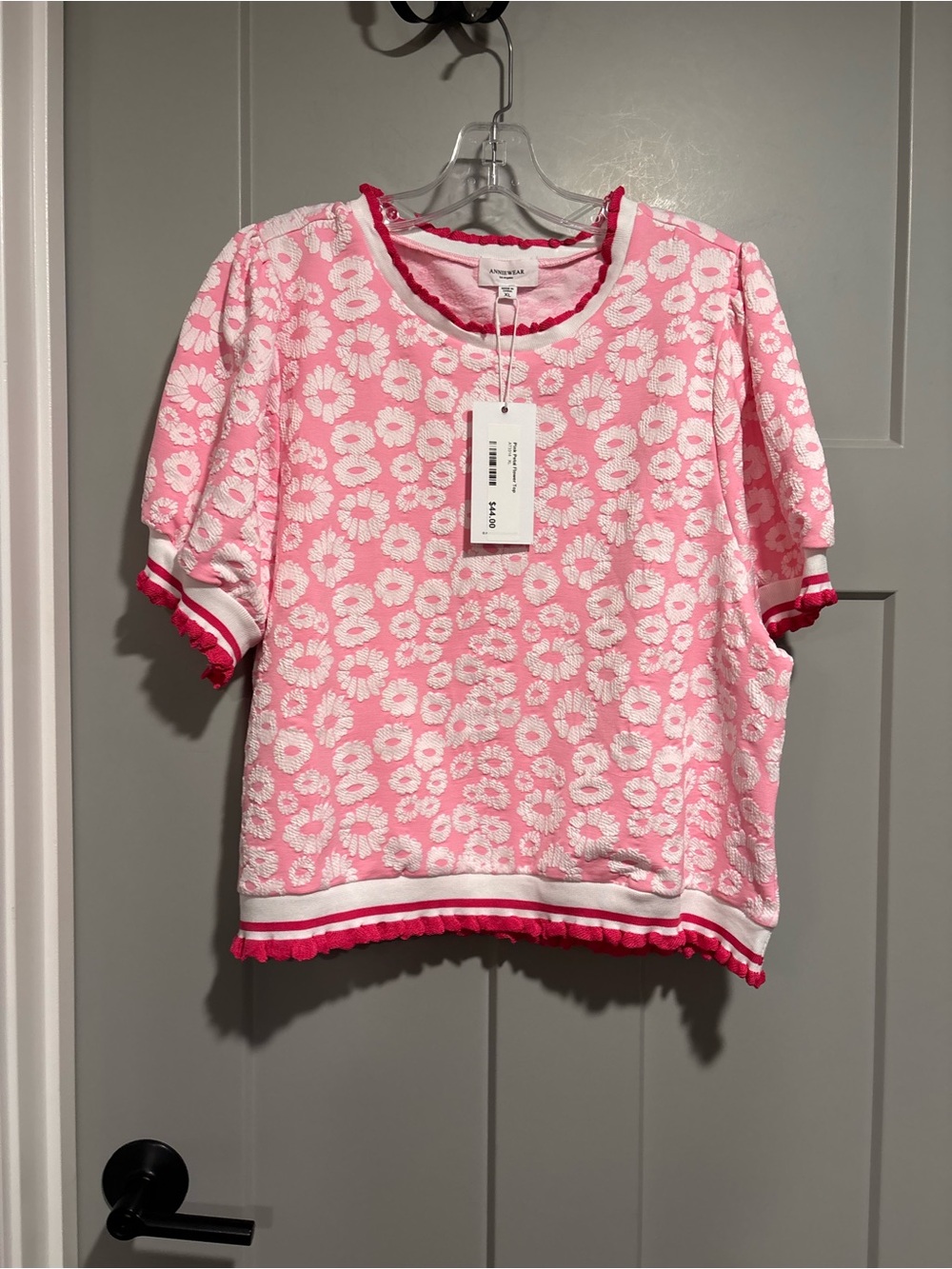Women’s Pink Floral Short-Sleeve Knit Top with Ruffle Trim